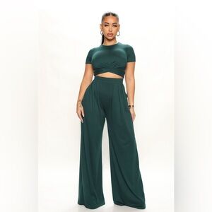 Fashion nova two piece crop set